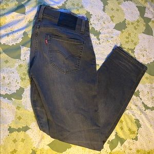 Levi 511 Slim Black 30x32